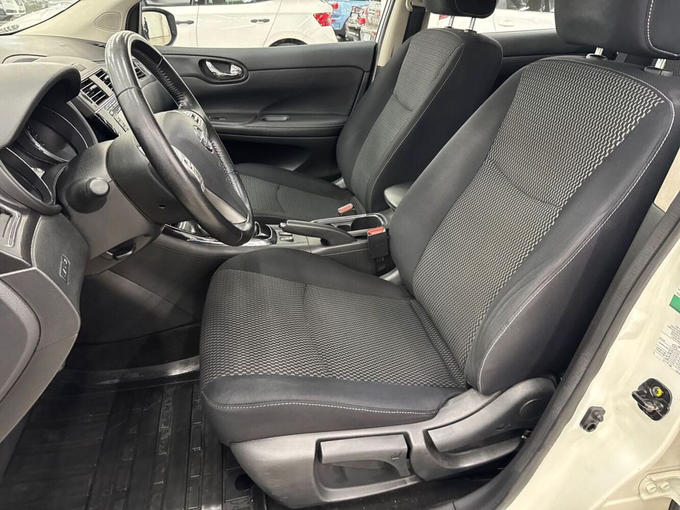Nissan Pulsar vaihtoauto