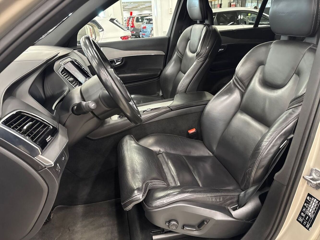 Volvo XC90 vaihtoauto