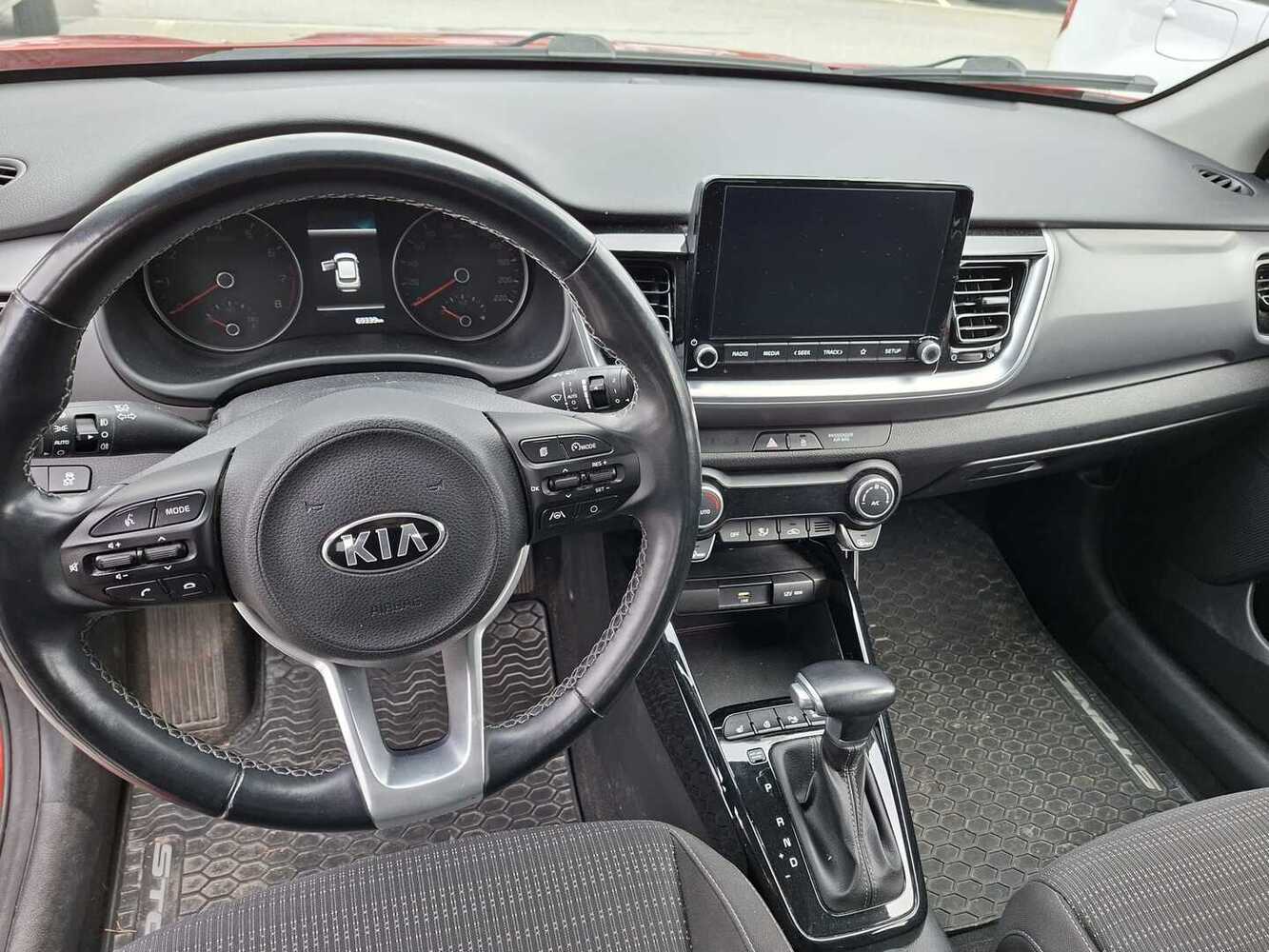 Kia Stonic vaihtoauto