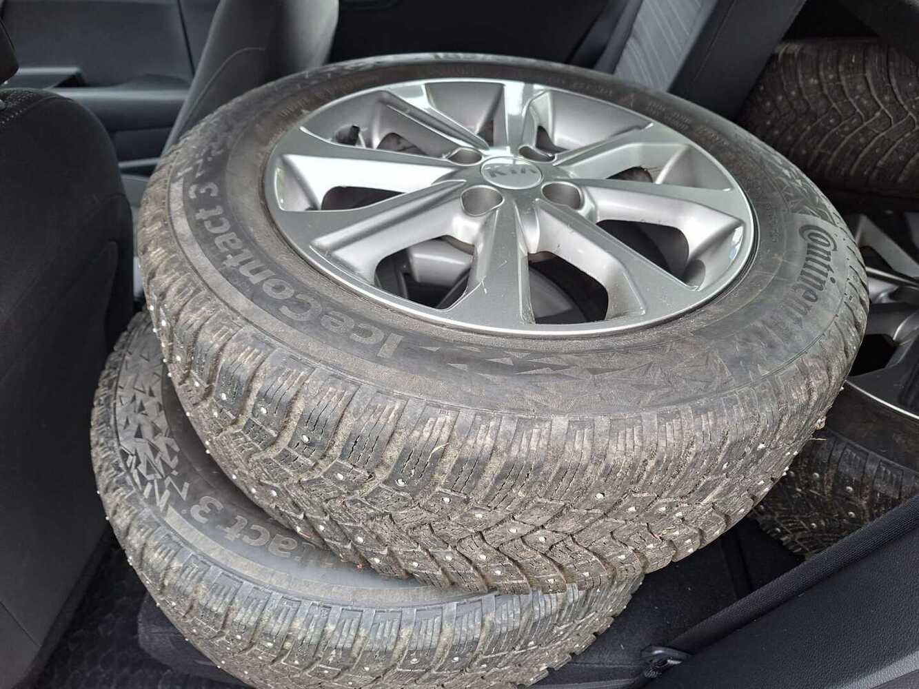 Kia Stonic vaihtoauto