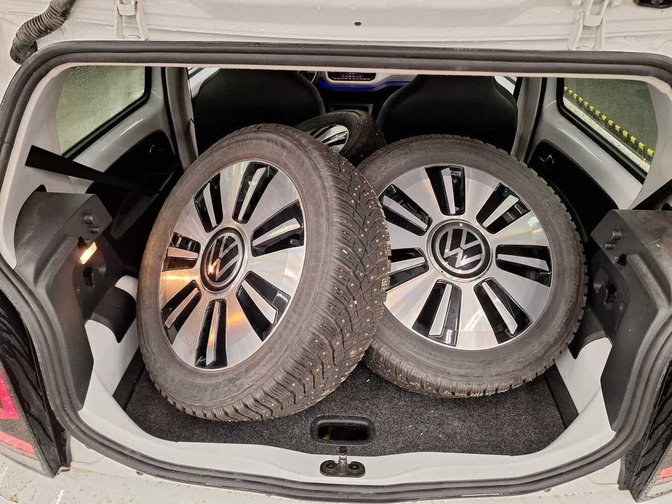 Volkswagen up! vaihtoauto
