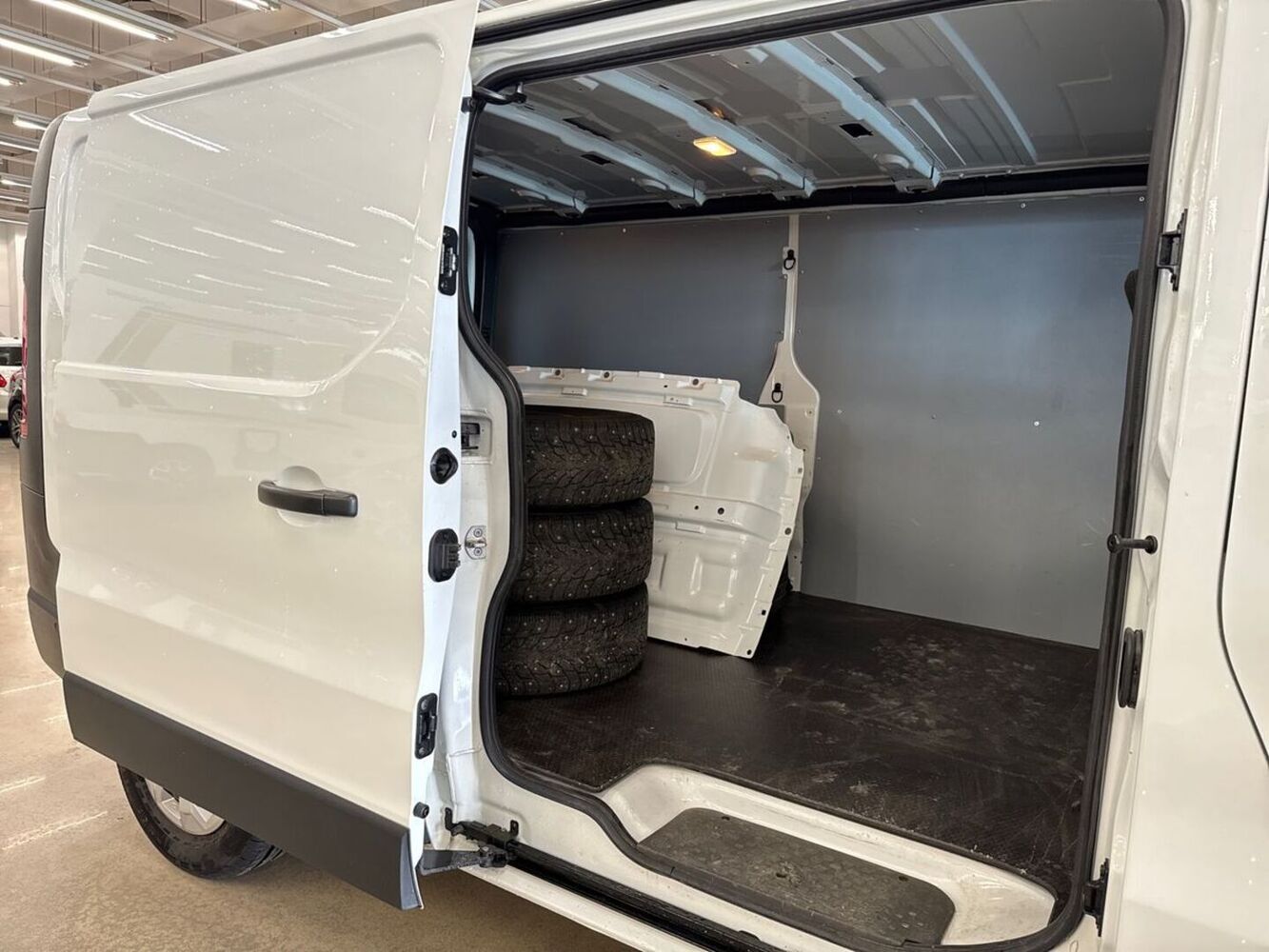 Renault Trafic vaihtoauto
