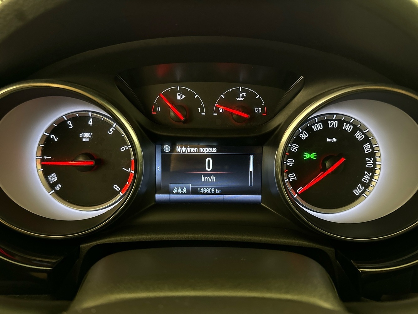 Opel Astra vaihtoauto