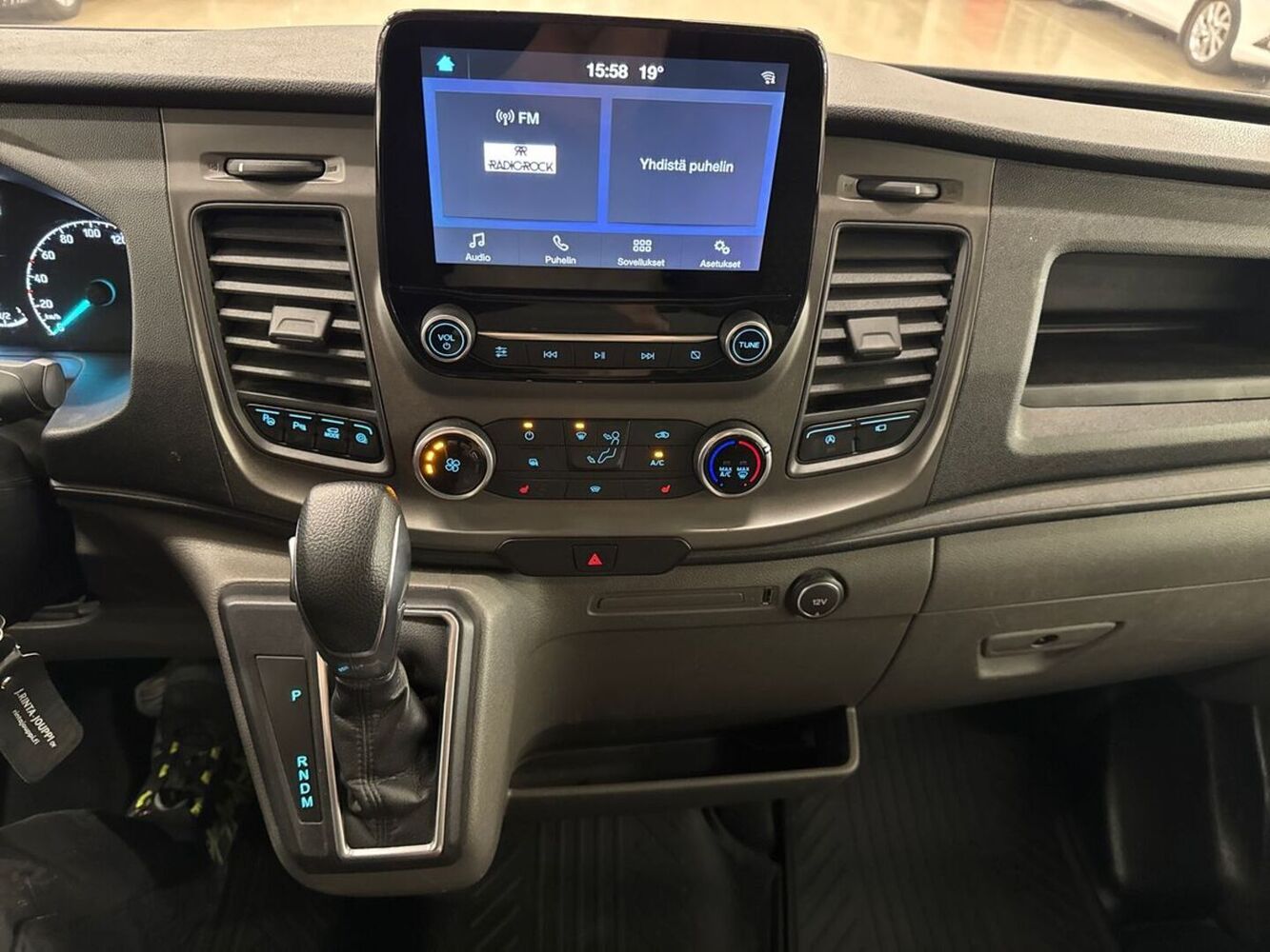 Ford Transit vaihtoauto