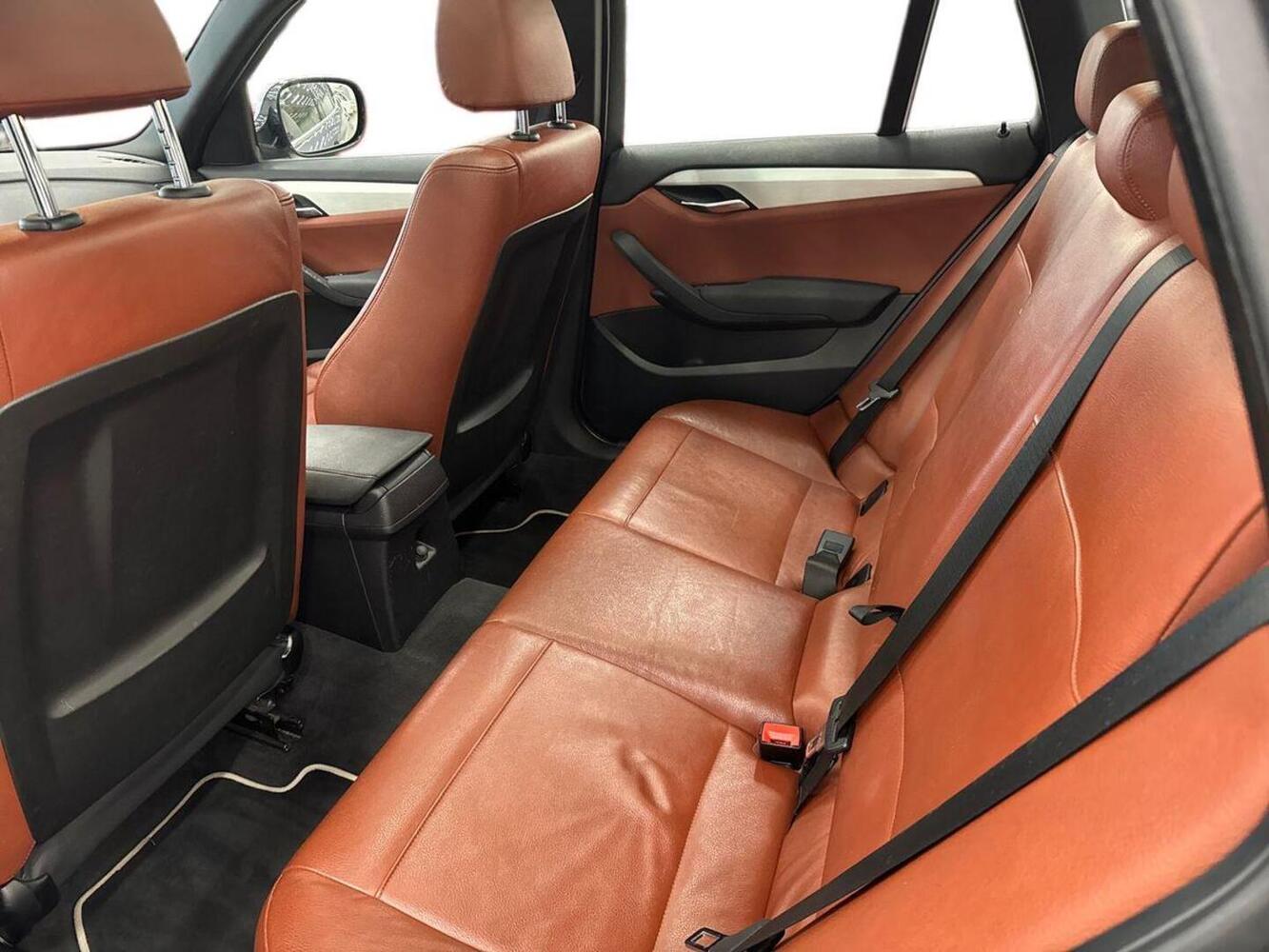 BMW X1 vaihtoauto
