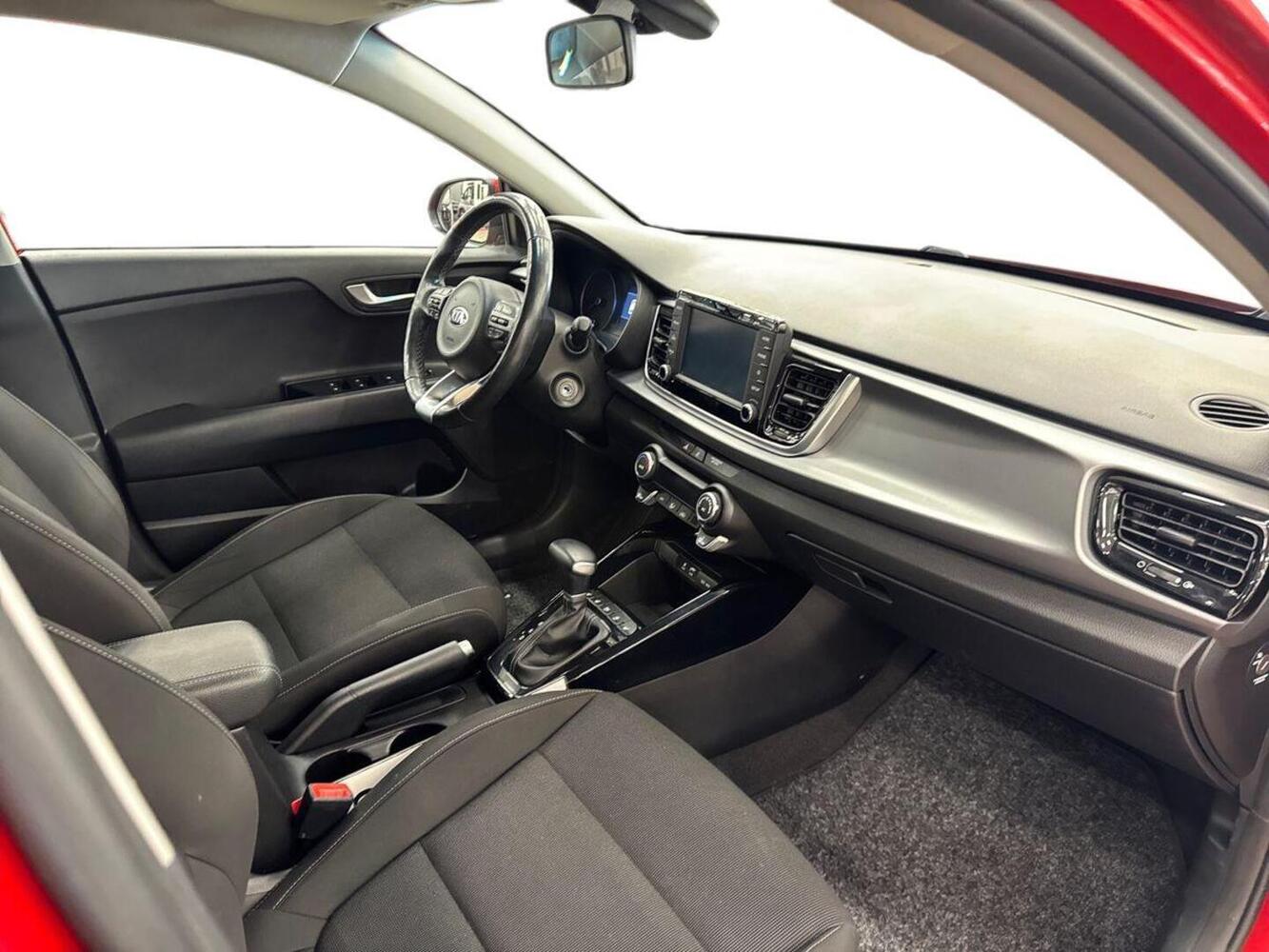 Kia Rio vaihtoauto