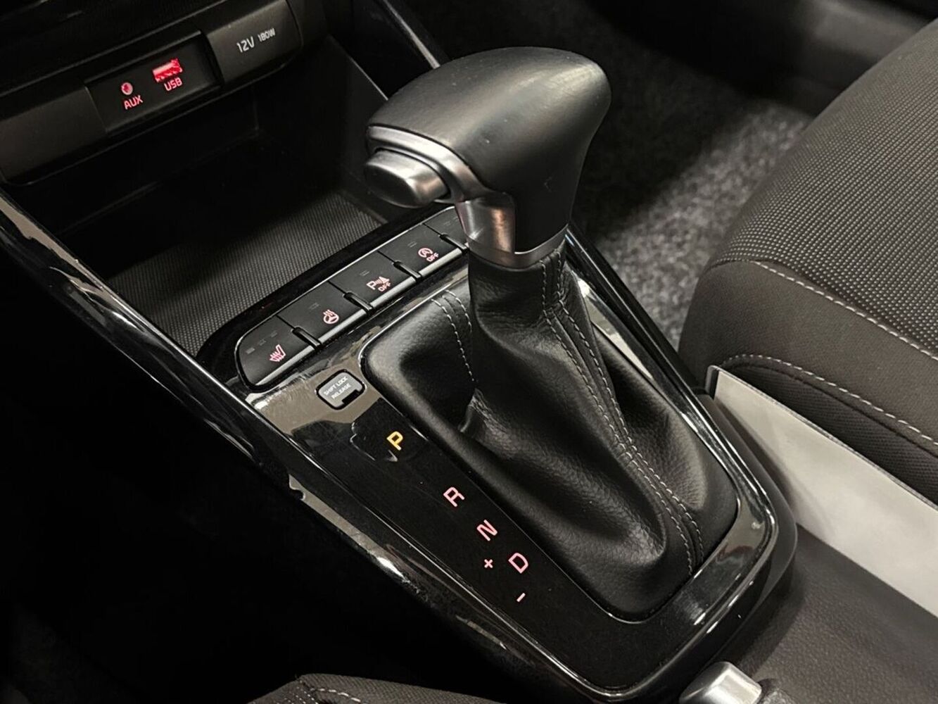 Kia Rio vaihtoauto
