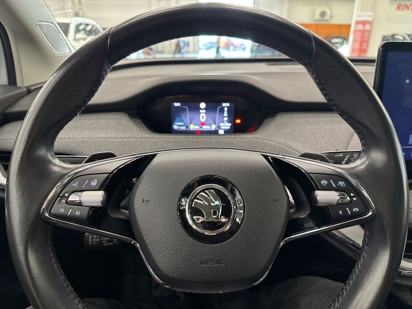 Skoda Enyaq vaihtoauto