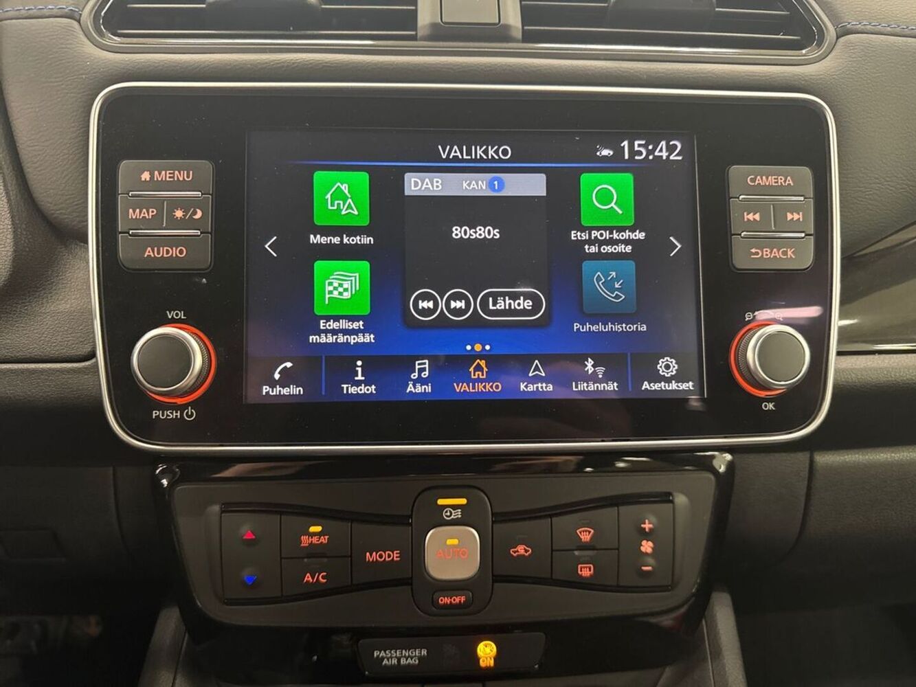 Nissan Leaf vaihtoauto