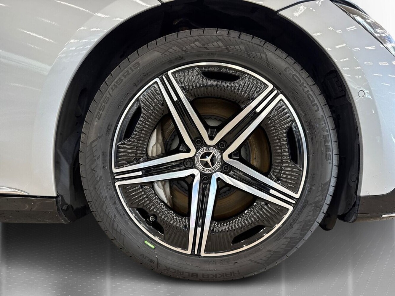 Mercedes-Benz EQE vaihtoauto