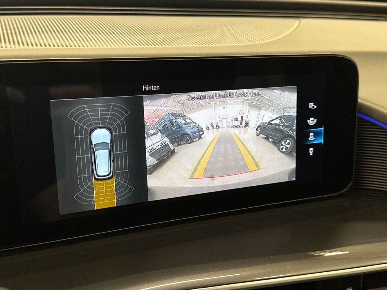 Mercedes-Benz EQC vaihtoauto