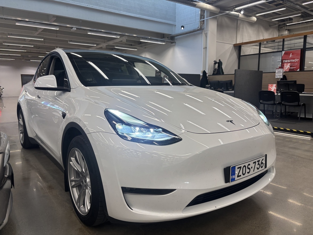 Tesla Model Y vaihtoauto
