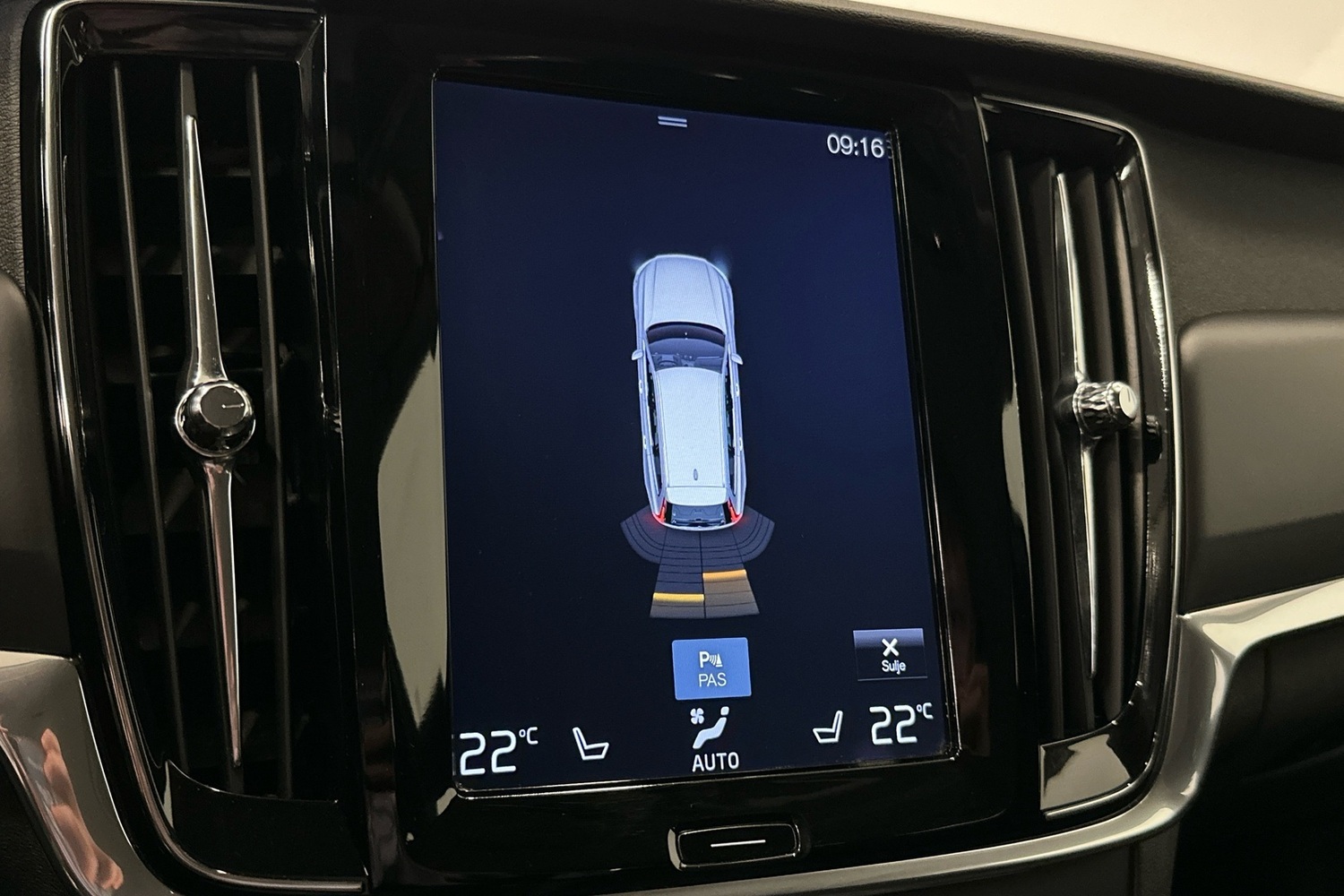 Volvo V90 Cross Country vaihtoauto