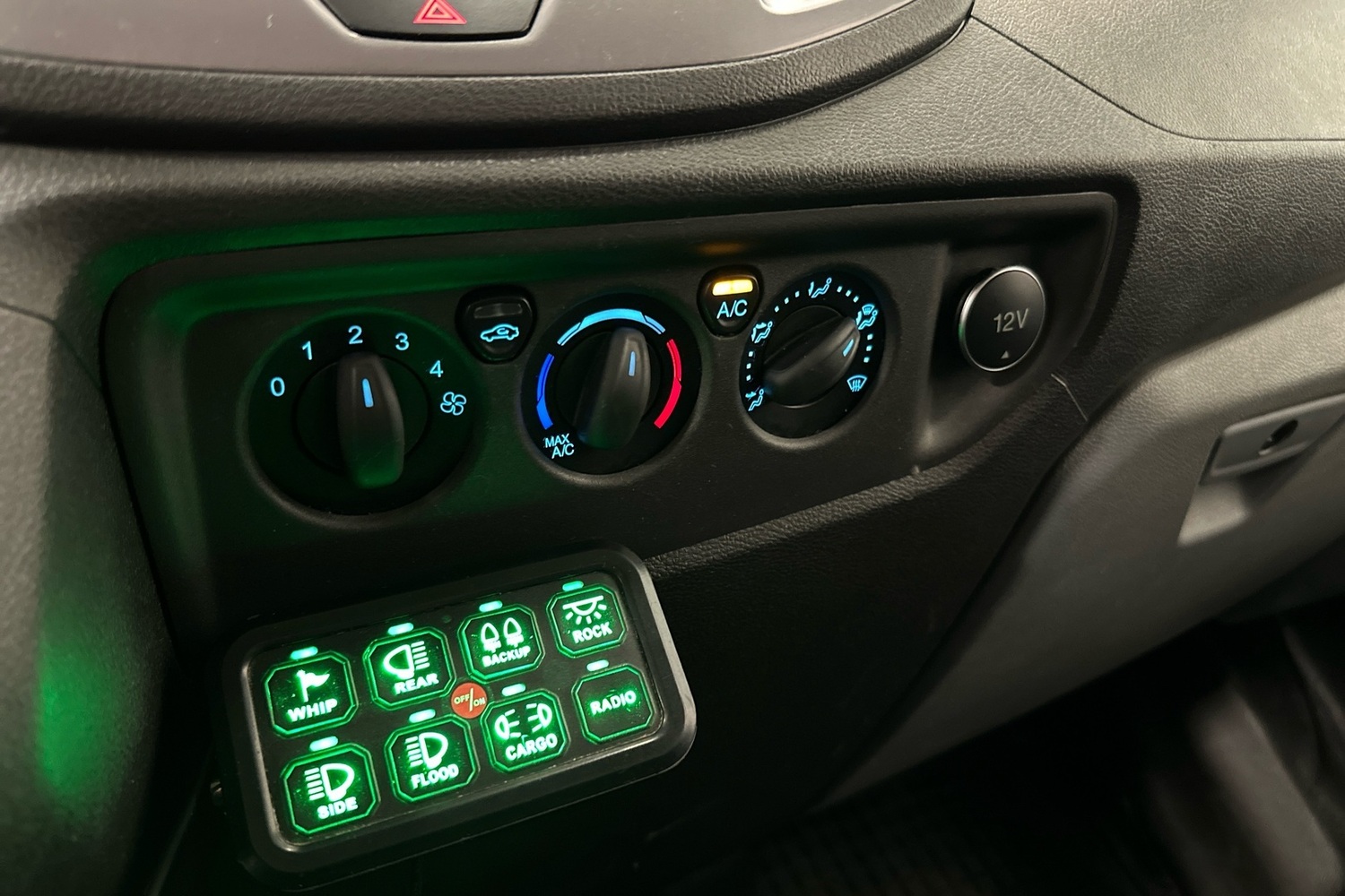 Ford Transit vaihtoauto