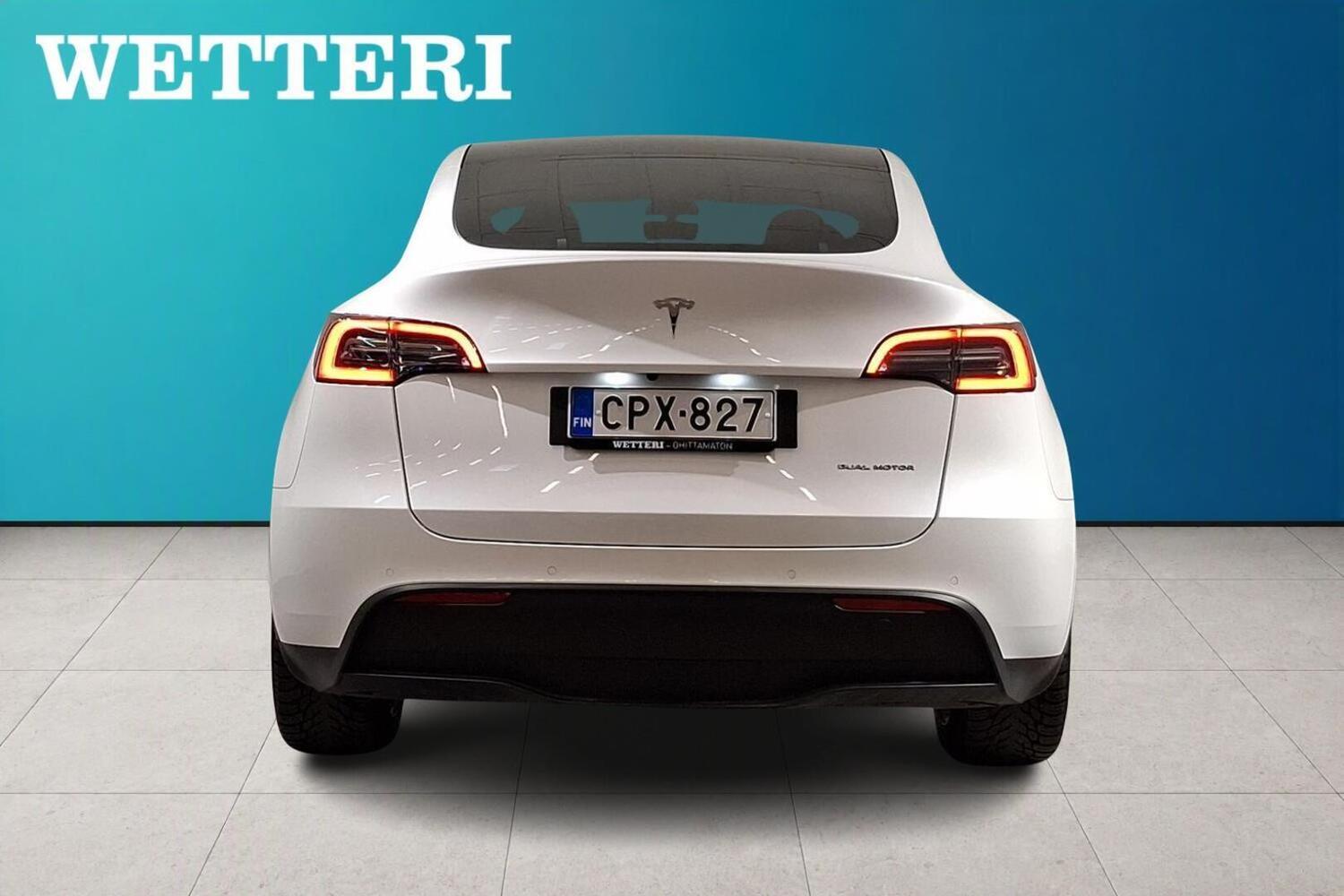 Tesla Model Y vaihtoauto
