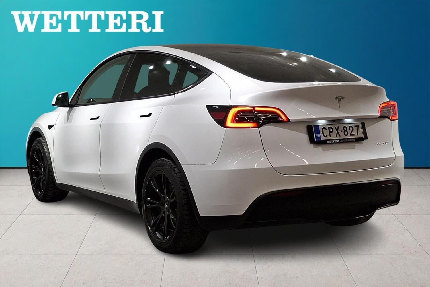 Tesla Model Y vaihtoauto