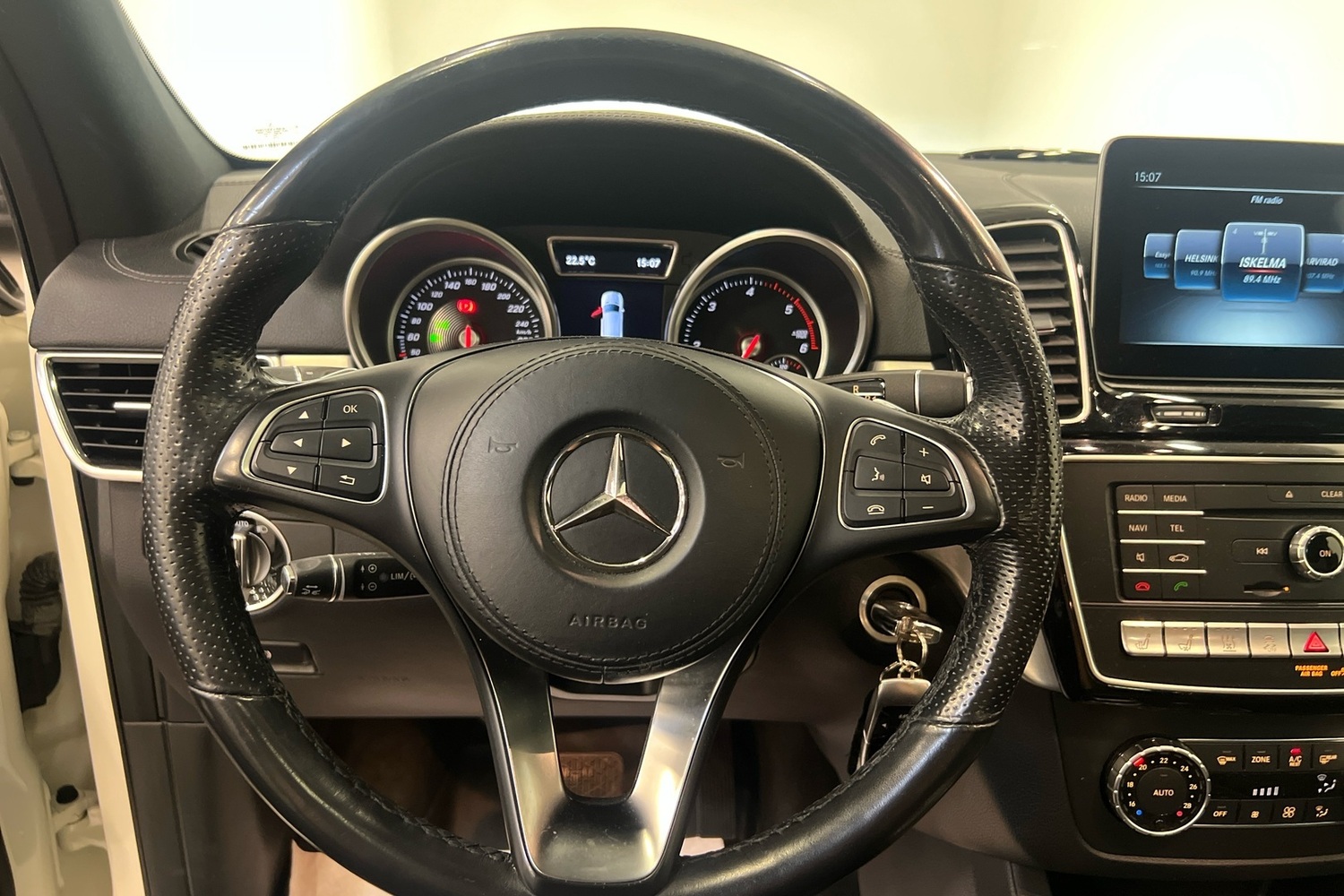 Mercedes-Benz GLS vaihtoauto
