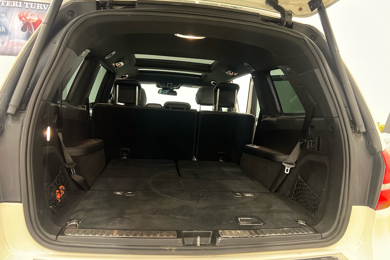 Mercedes-Benz GLS vaihtoauto