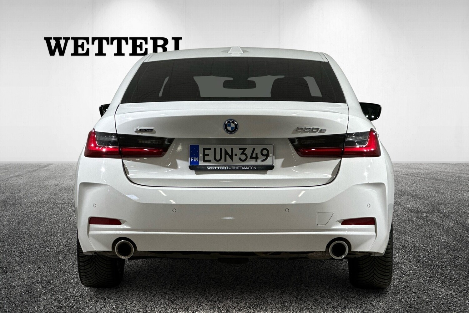 BMW 330 vaihtoauto