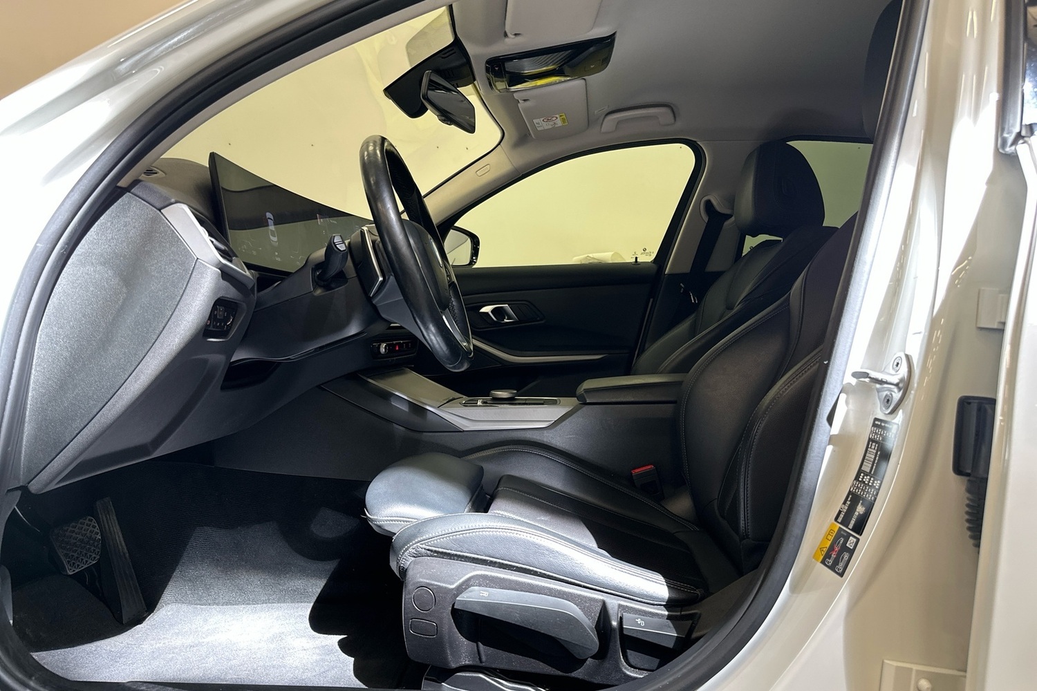 BMW 330 vaihtoauto