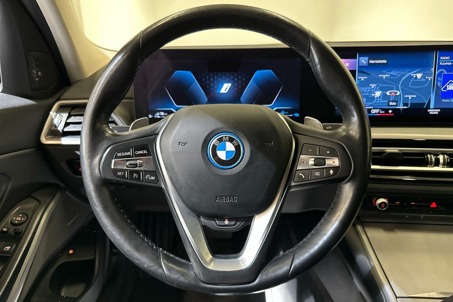 BMW 330 vaihtoauto