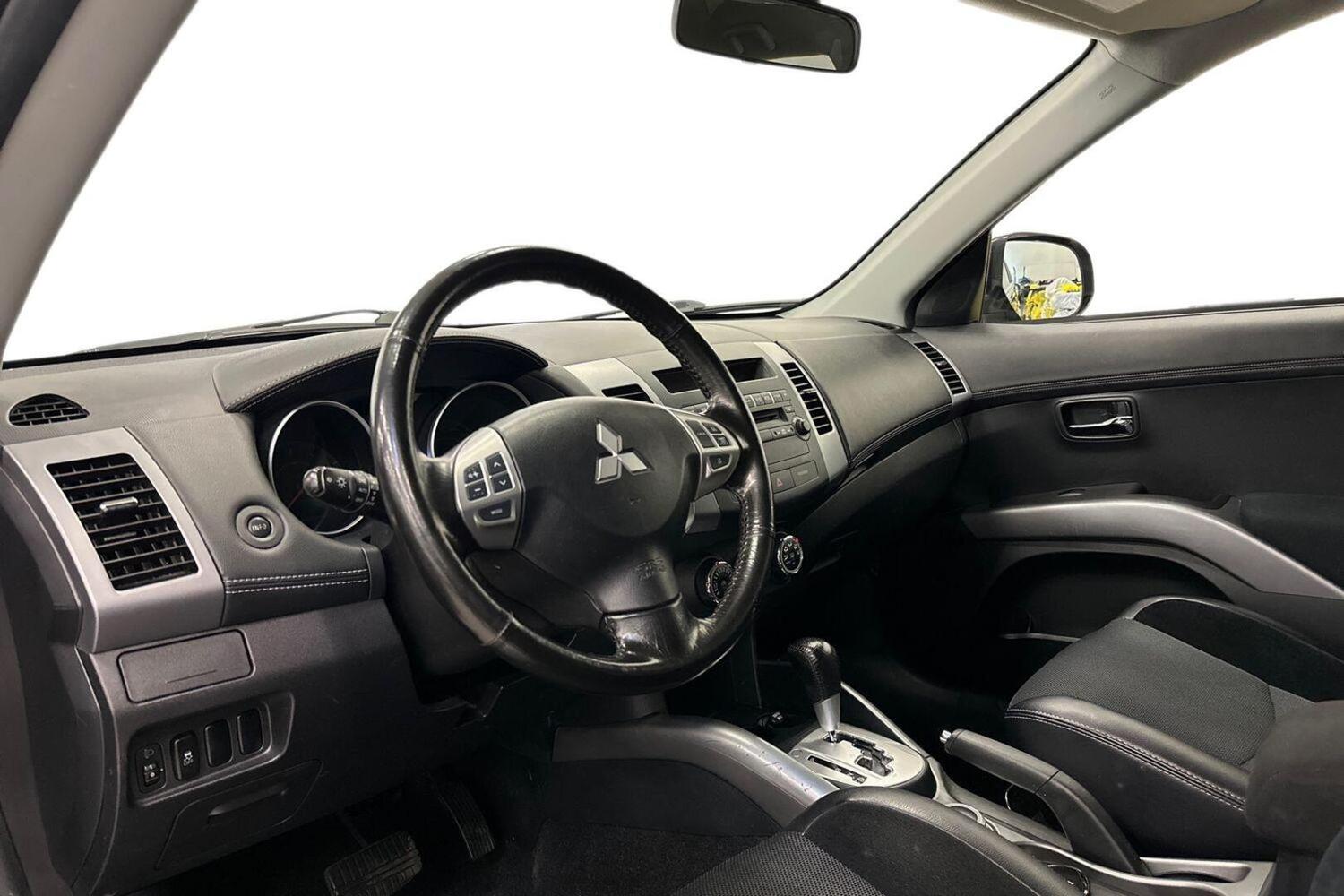 Mitsubishi Outlander vaihtoauto