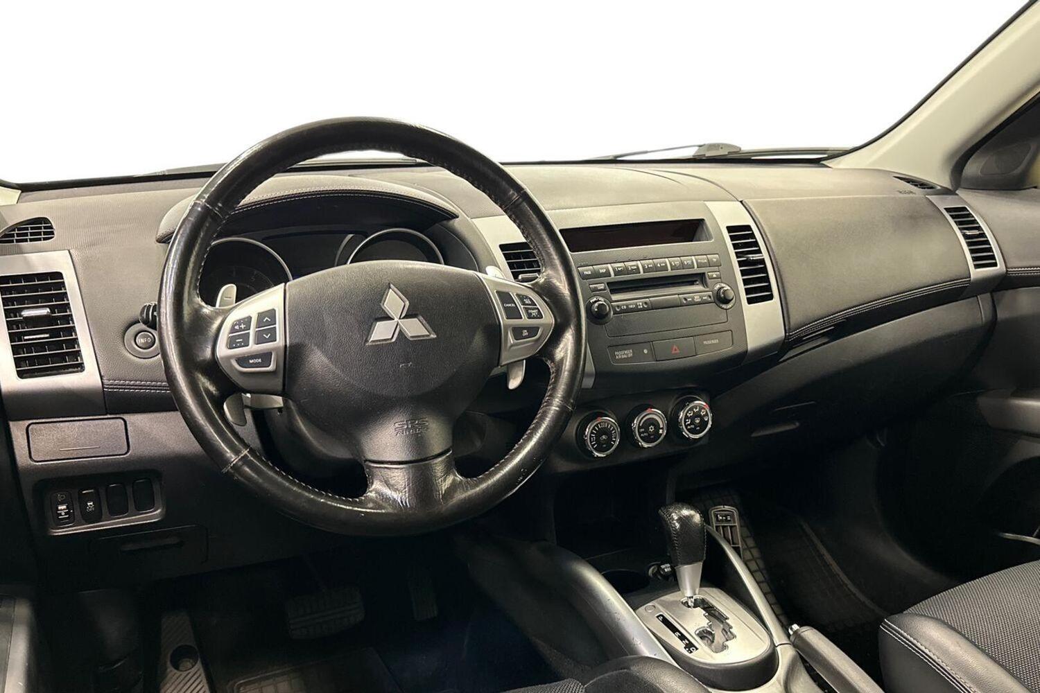 Mitsubishi Outlander vaihtoauto