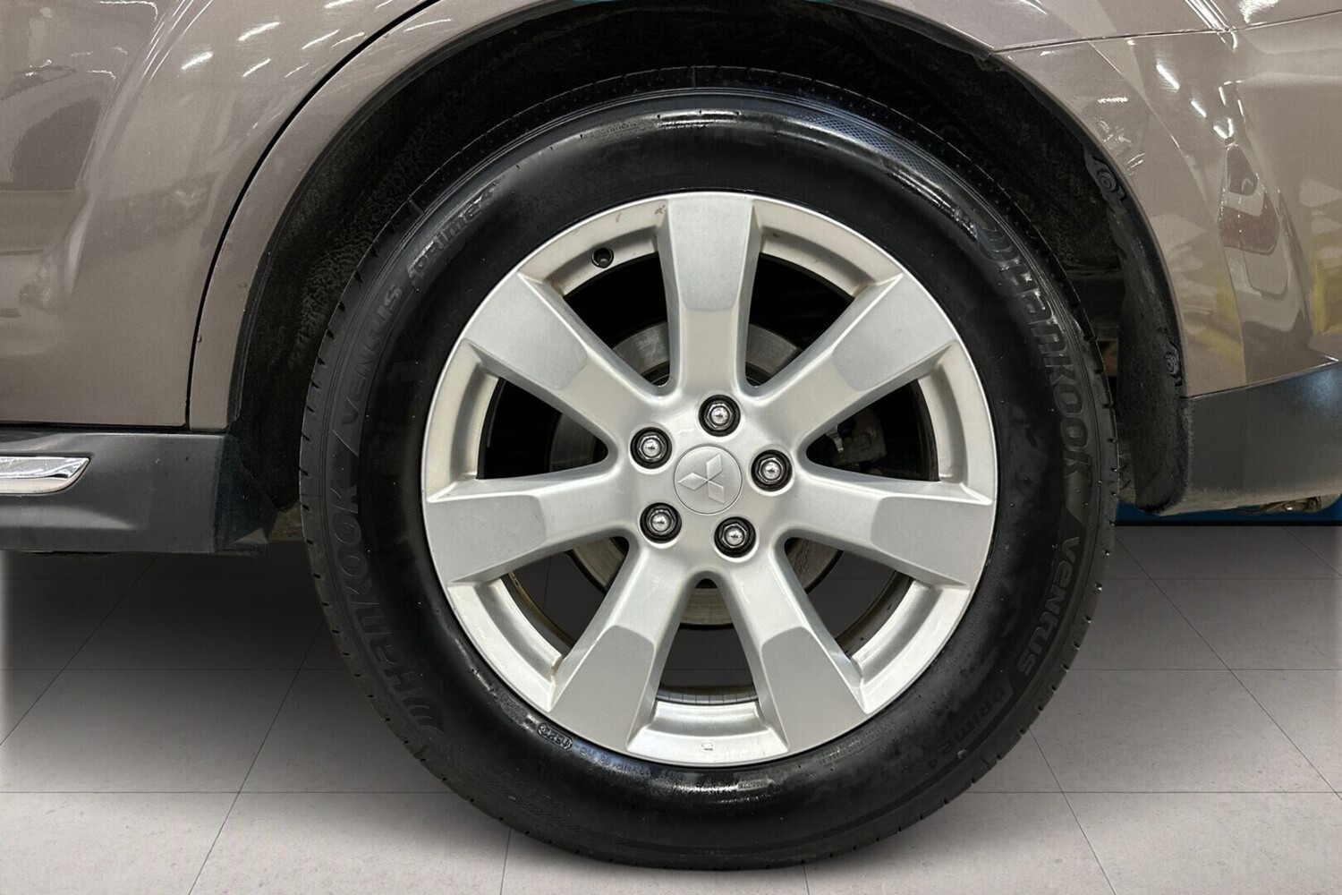 Mitsubishi Outlander vaihtoauto