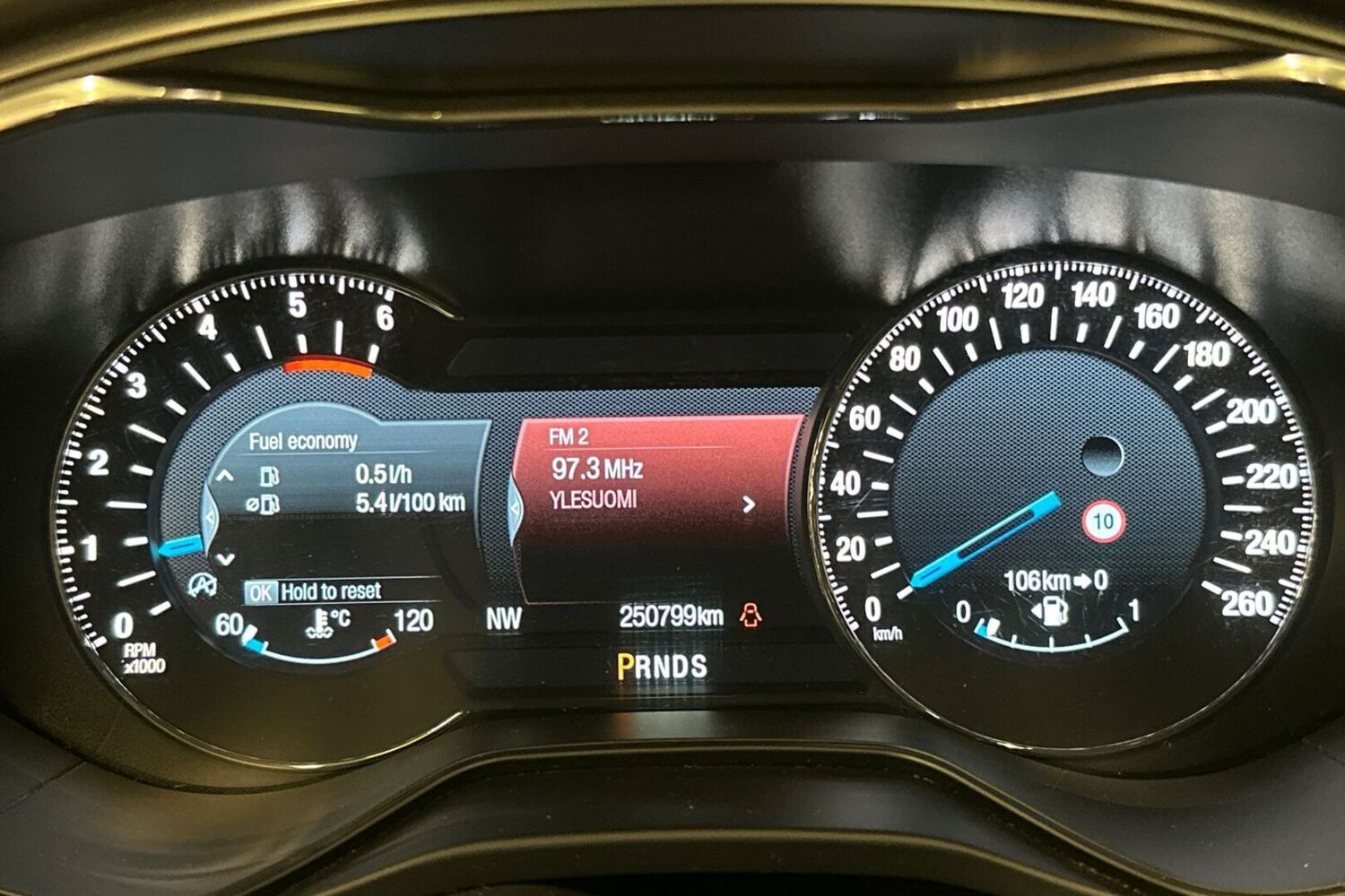 Ford Mondeo vaihtoauto