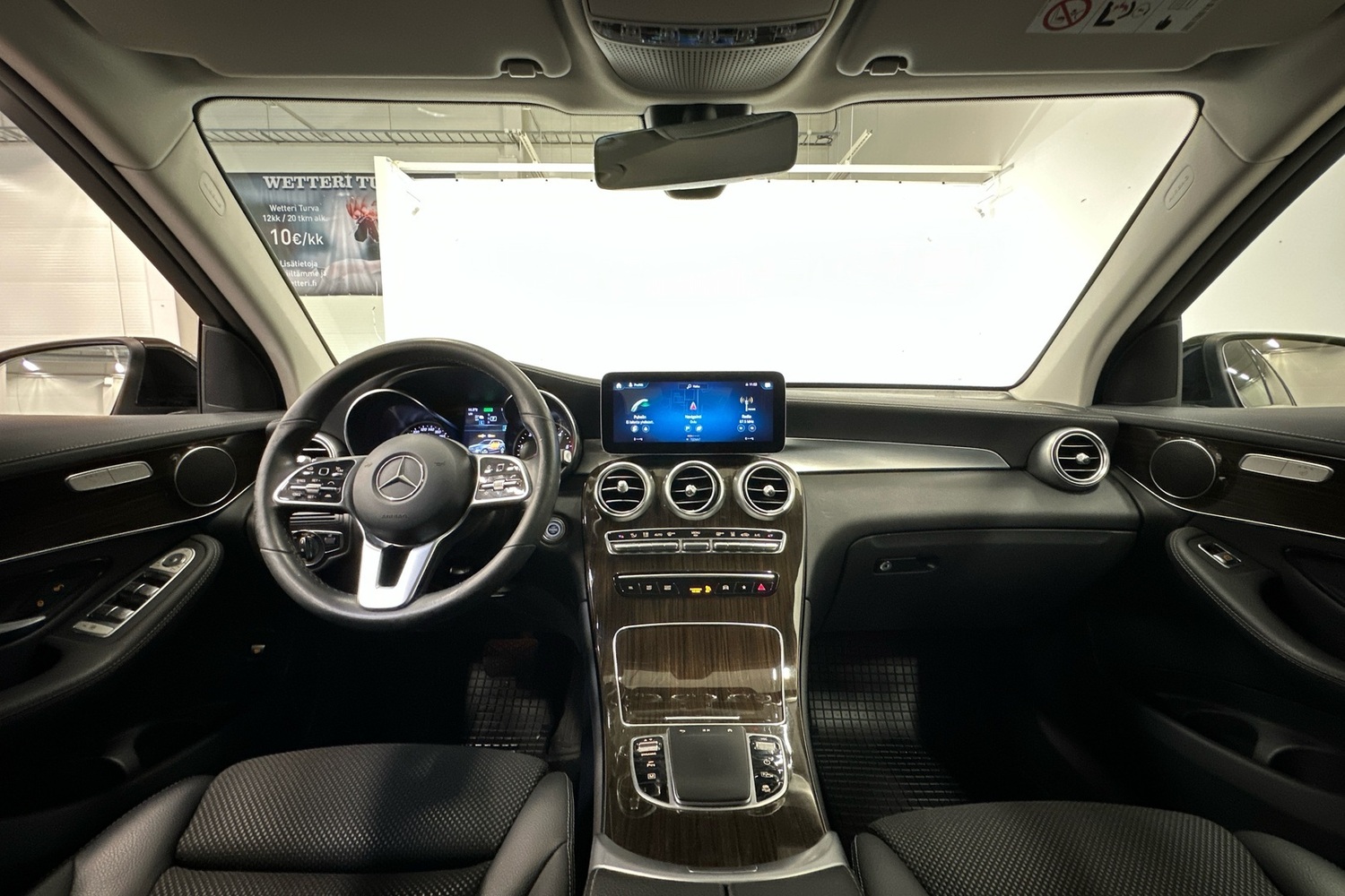 Mercedes-Benz GLC vaihtoauto