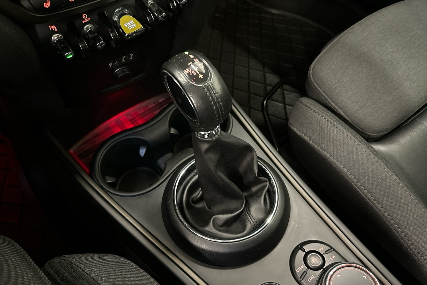 Mini Countryman vaihtoauto