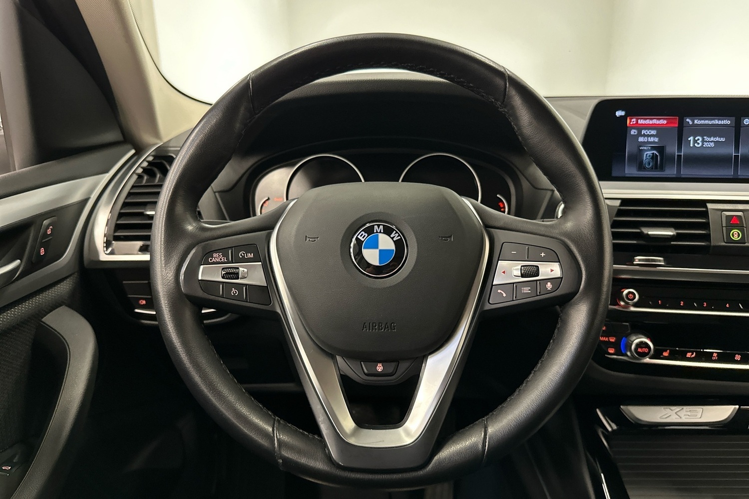 BMW X3 vaihtoauto