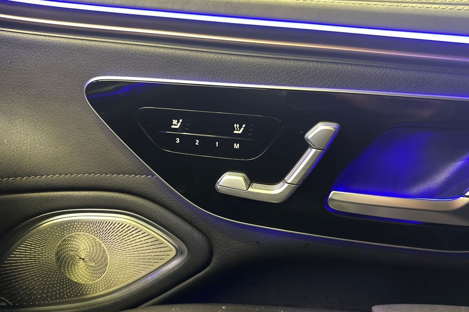 Mercedes-Benz EQS vaihtoauto
