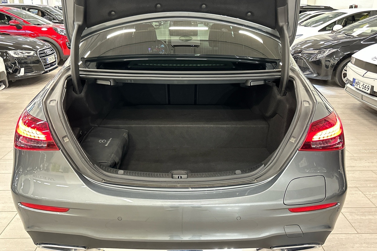 Mercedes-Benz E vaihtoauto