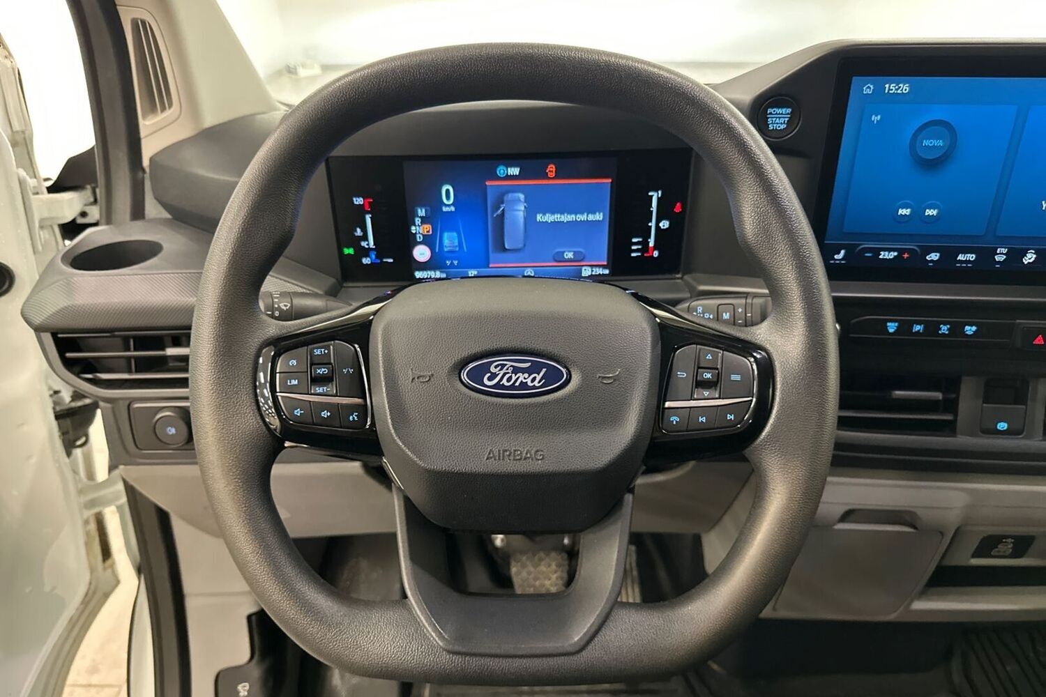 Ford Transit Custom vaihtoauto