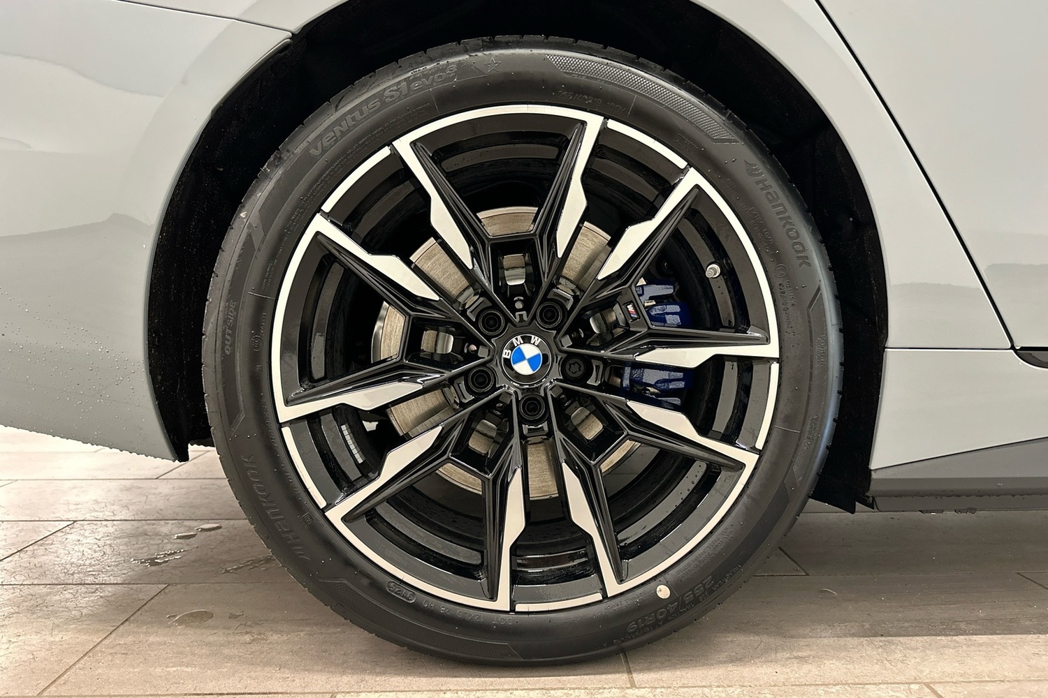 BMW i4 vaihtoauto