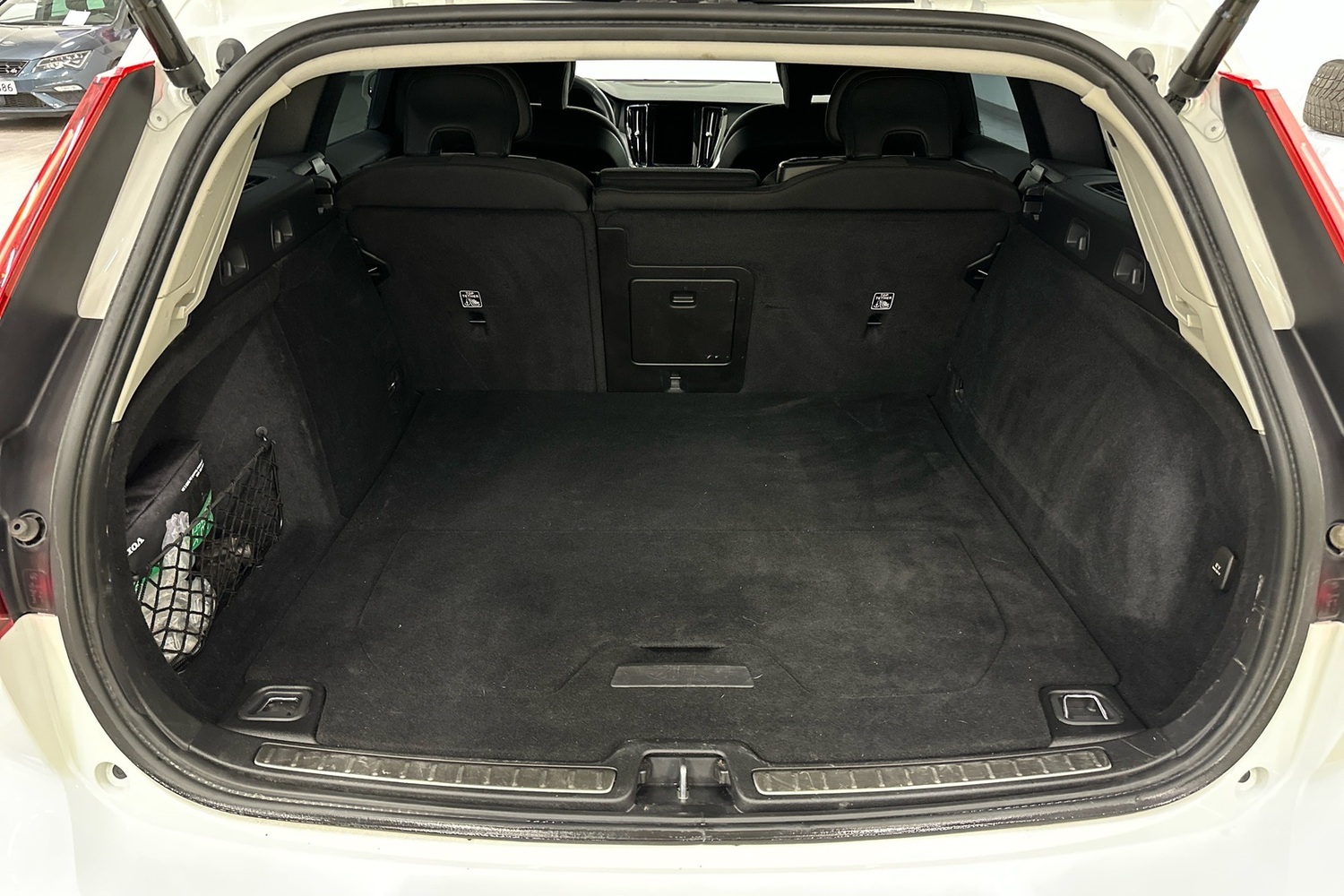 Volvo V60 Cross Country vaihtoauto