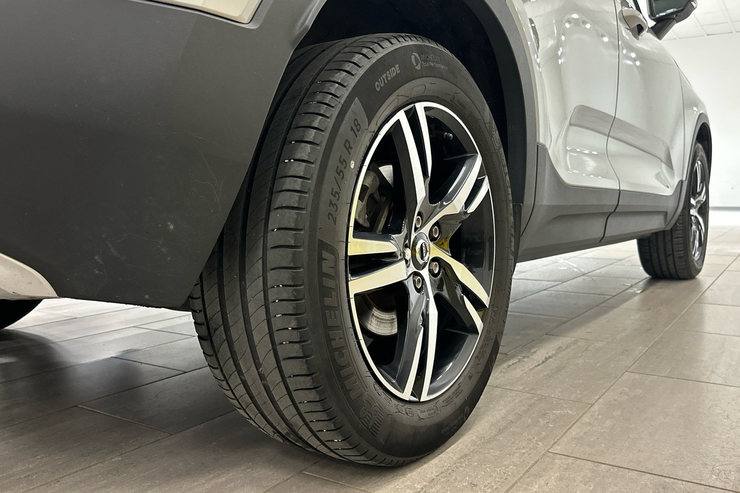 Volvo XC40 vaihtoauto