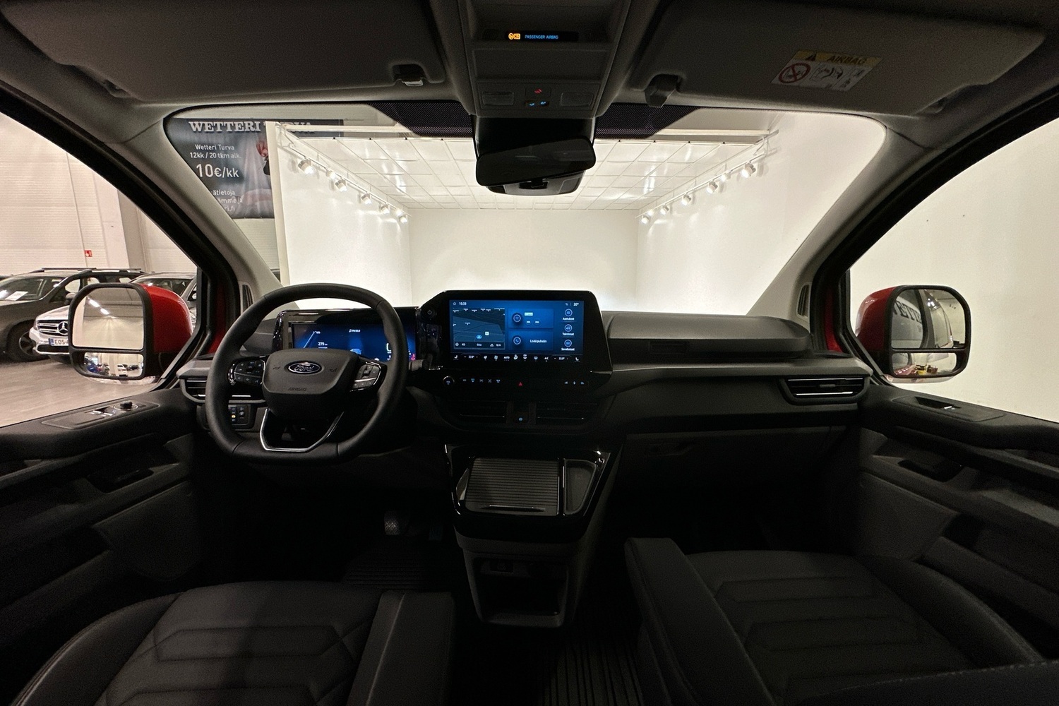 Ford Tourneo Custom vaihtoauto