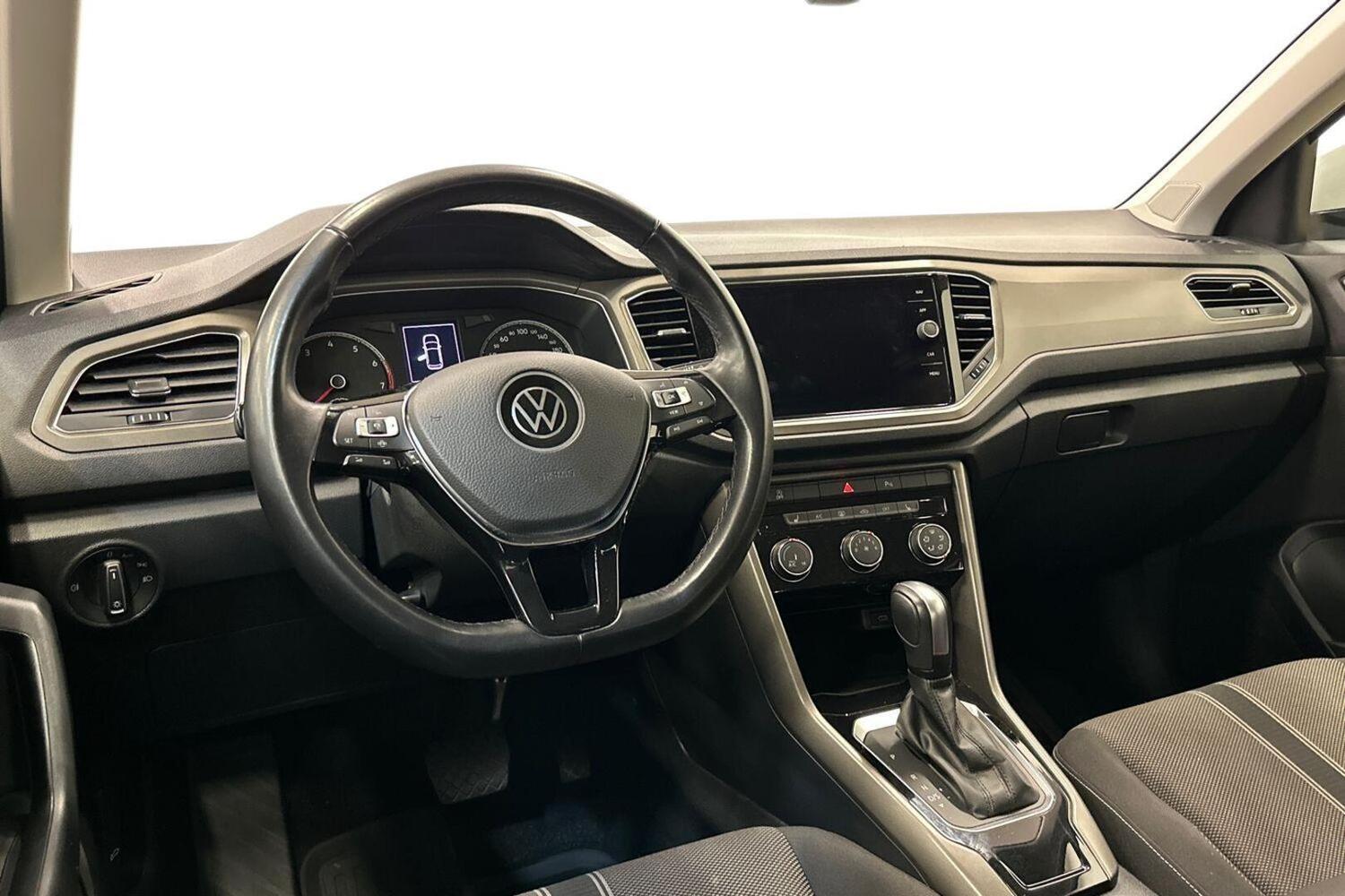 Volkswagen T-Roc vaihtoauto