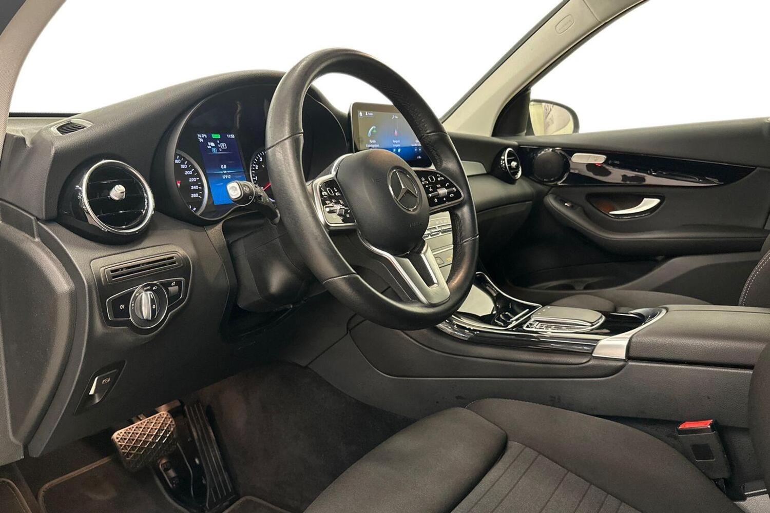 Mercedes-Benz GLC vaihtoauto