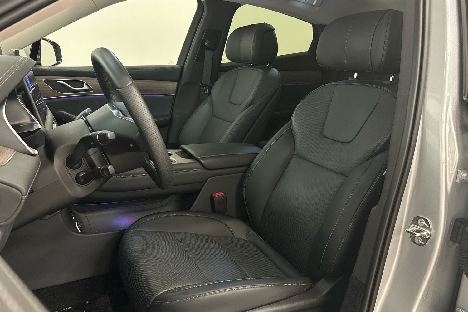 Seres 5 vaihtoauto