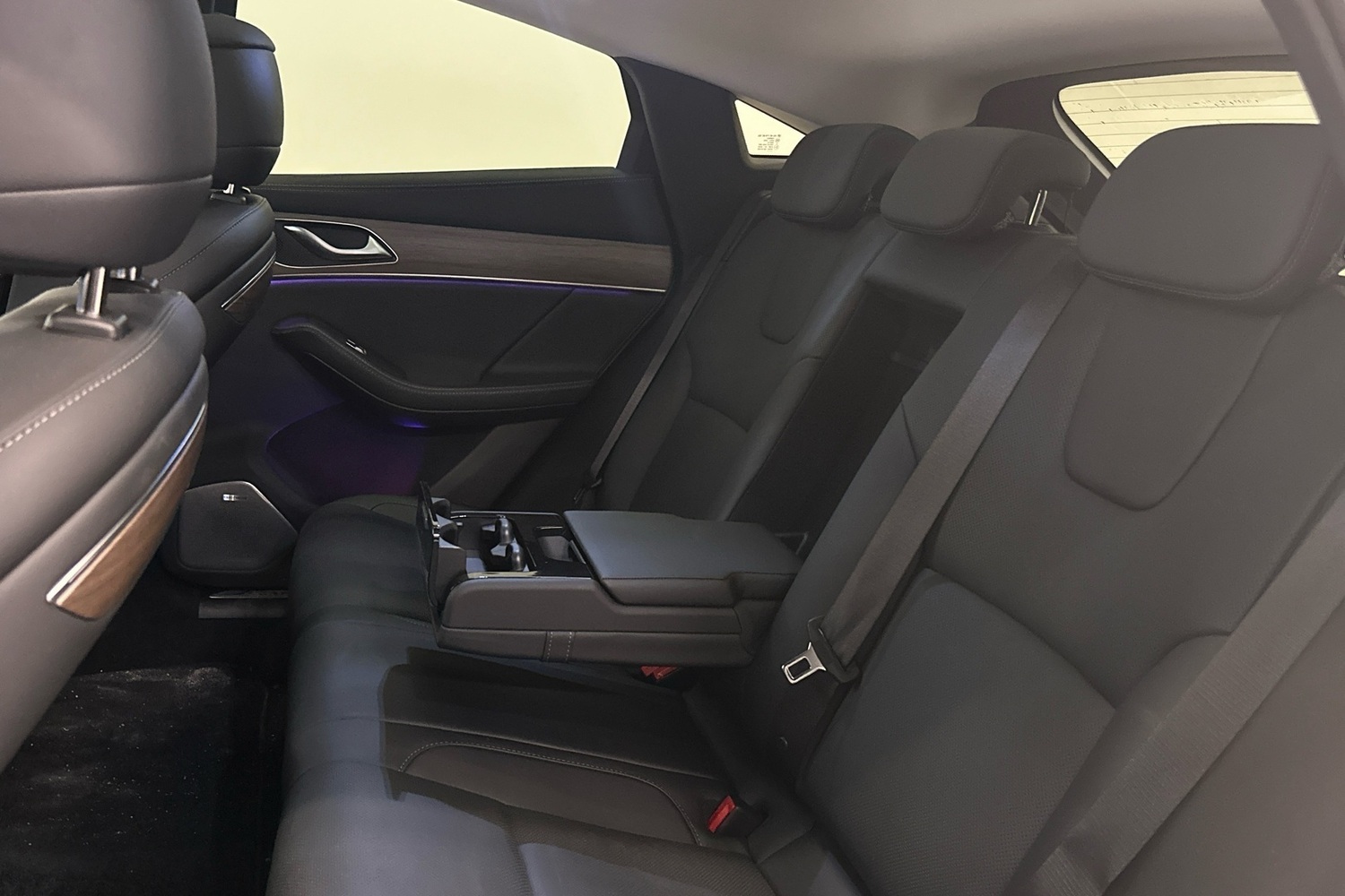 Seres 5 vaihtoauto