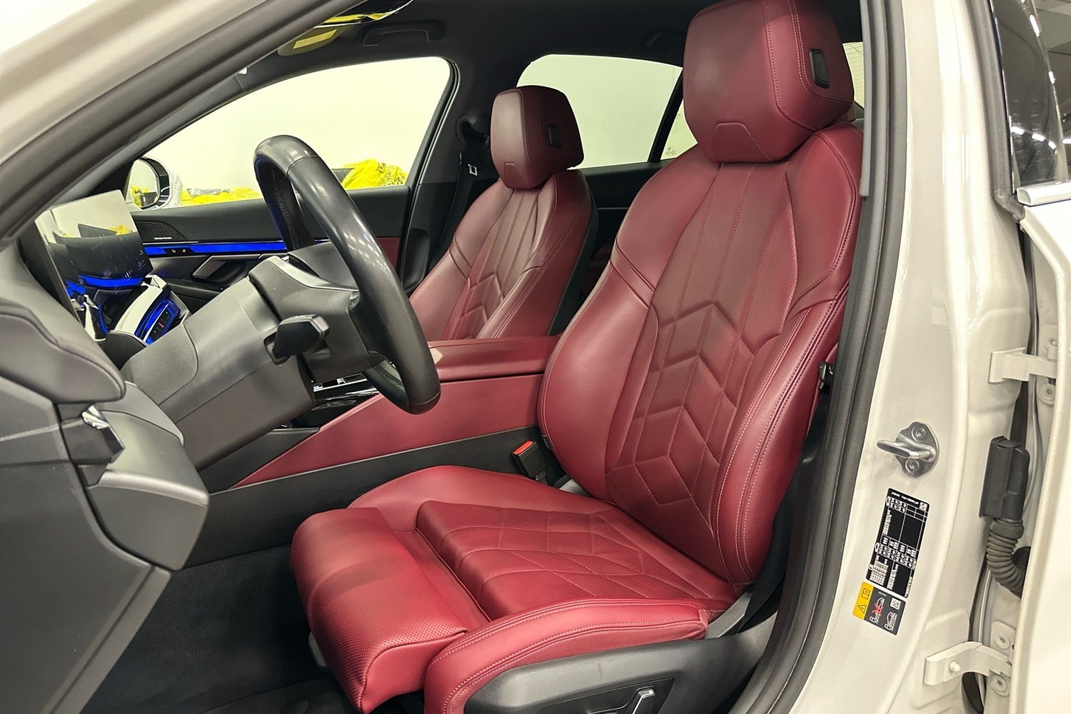 BMW i5 vaihtoauto