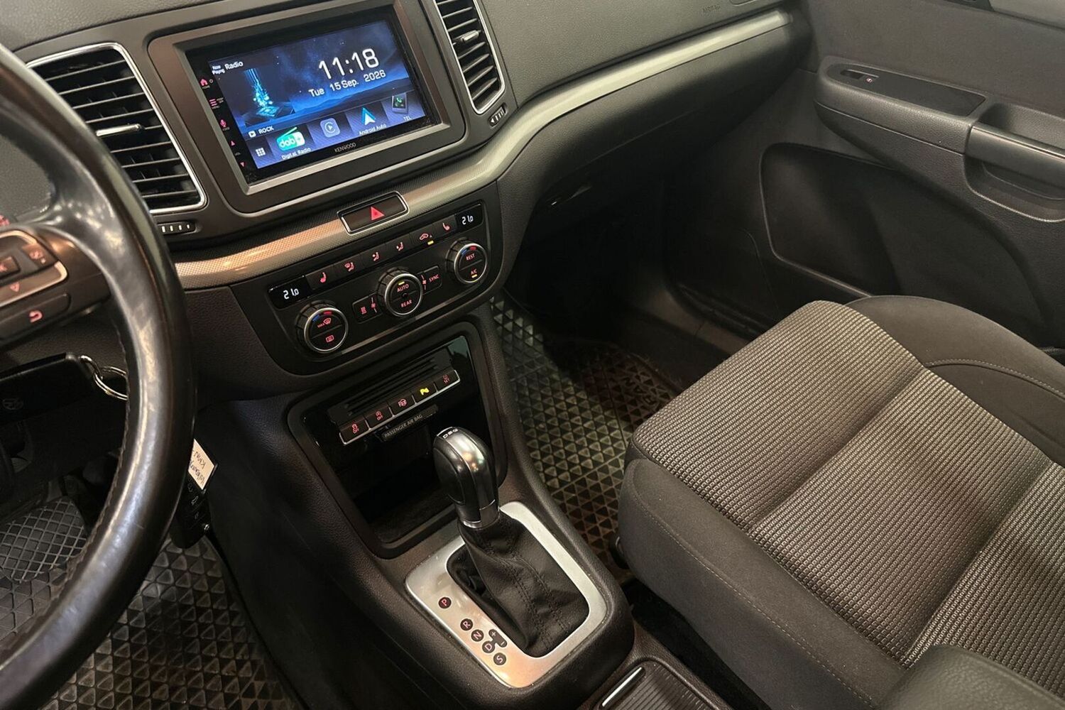 Volkswagen Sharan vaihtoauto
