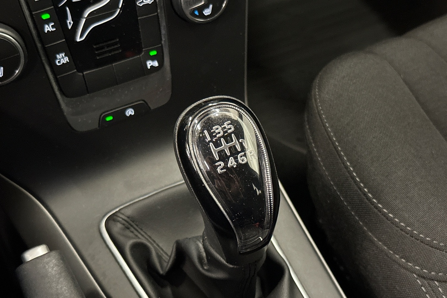 Volvo V40 vaihtoauto