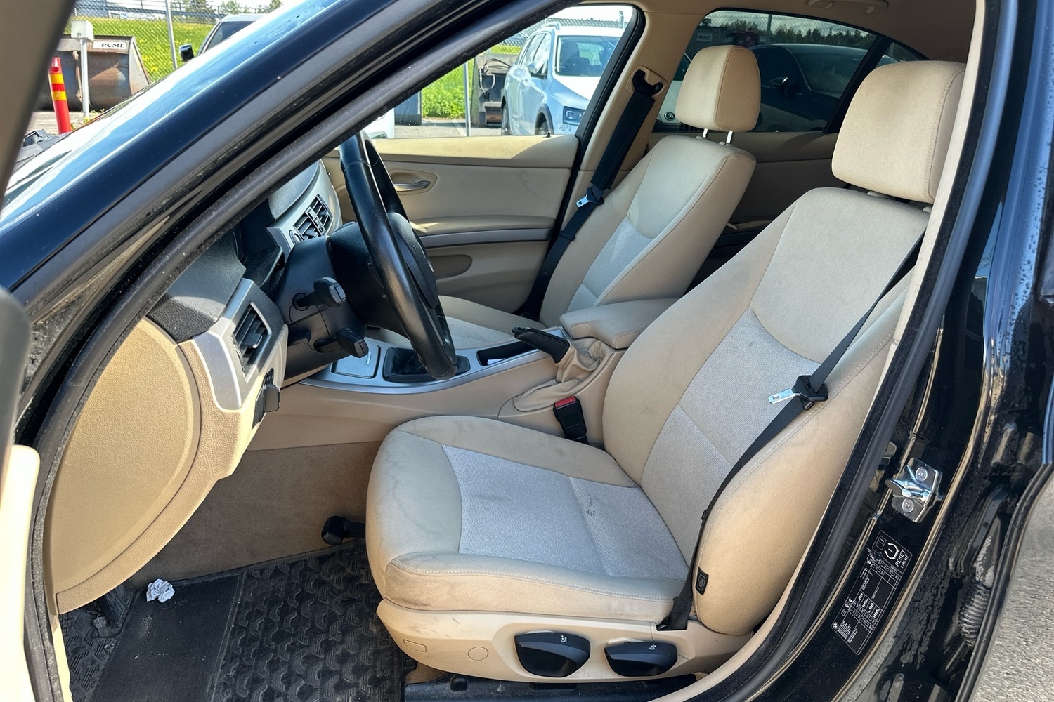 BMW 320 vaihtoauto