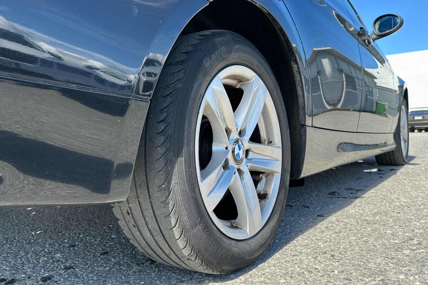 BMW 320 vaihtoauto