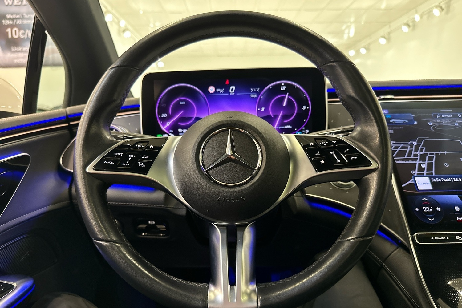 Mercedes-Benz EQE vaihtoauto