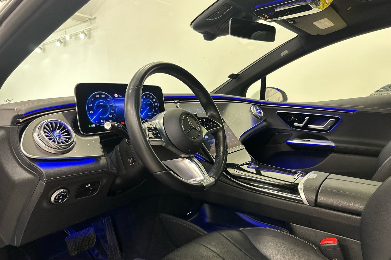 Mercedes-Benz EQE vaihtoauto